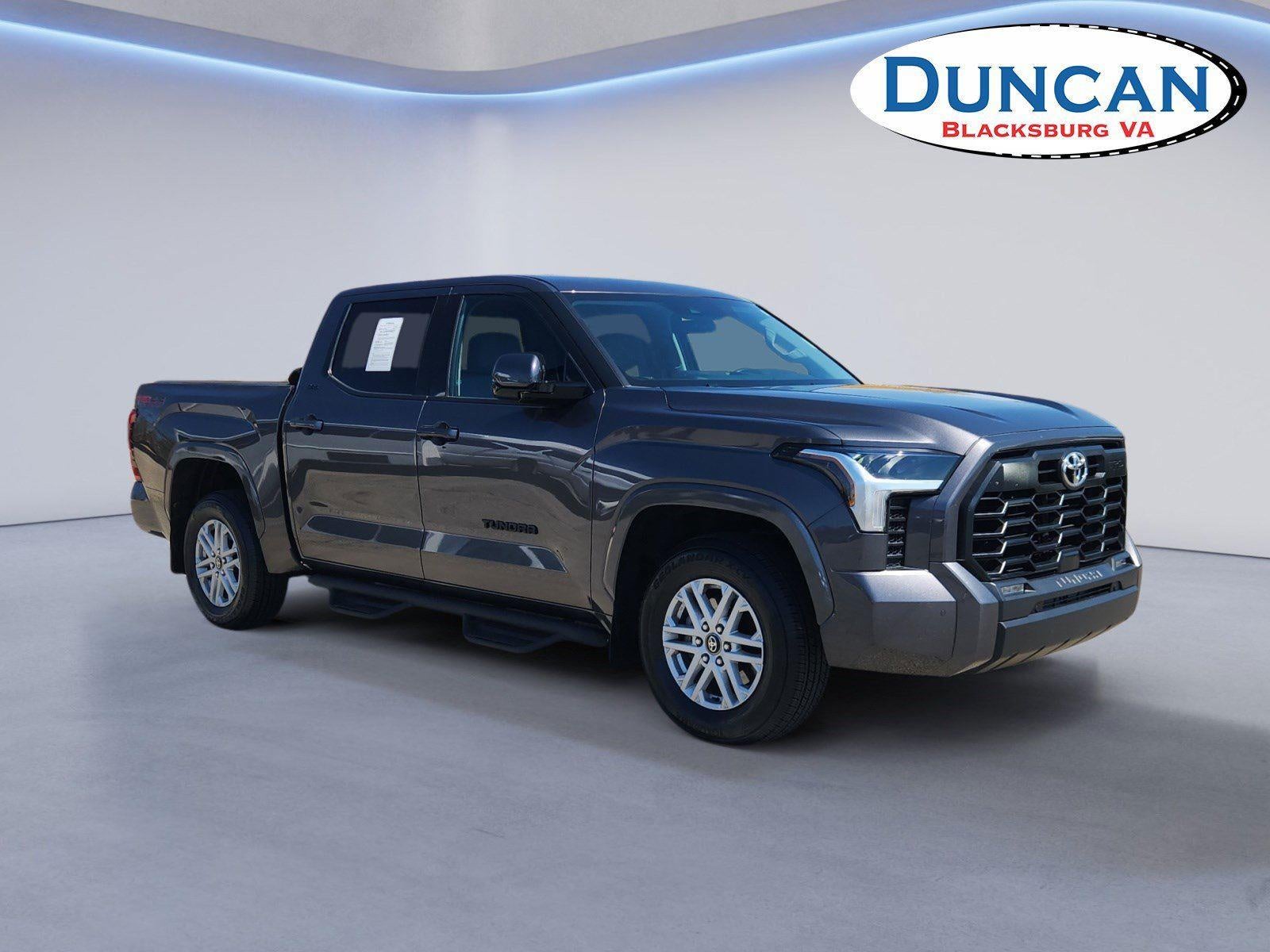 2022 Toyota Tundra SR5