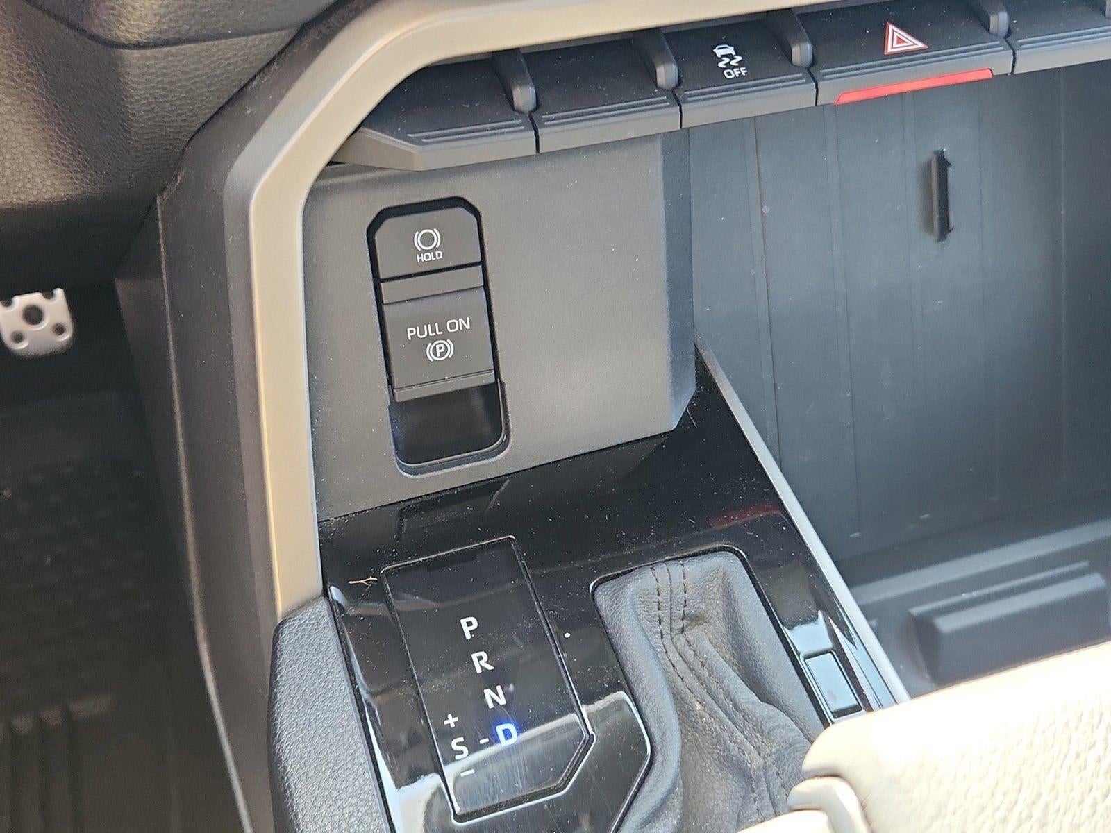 2022 Toyota Tundra SR5