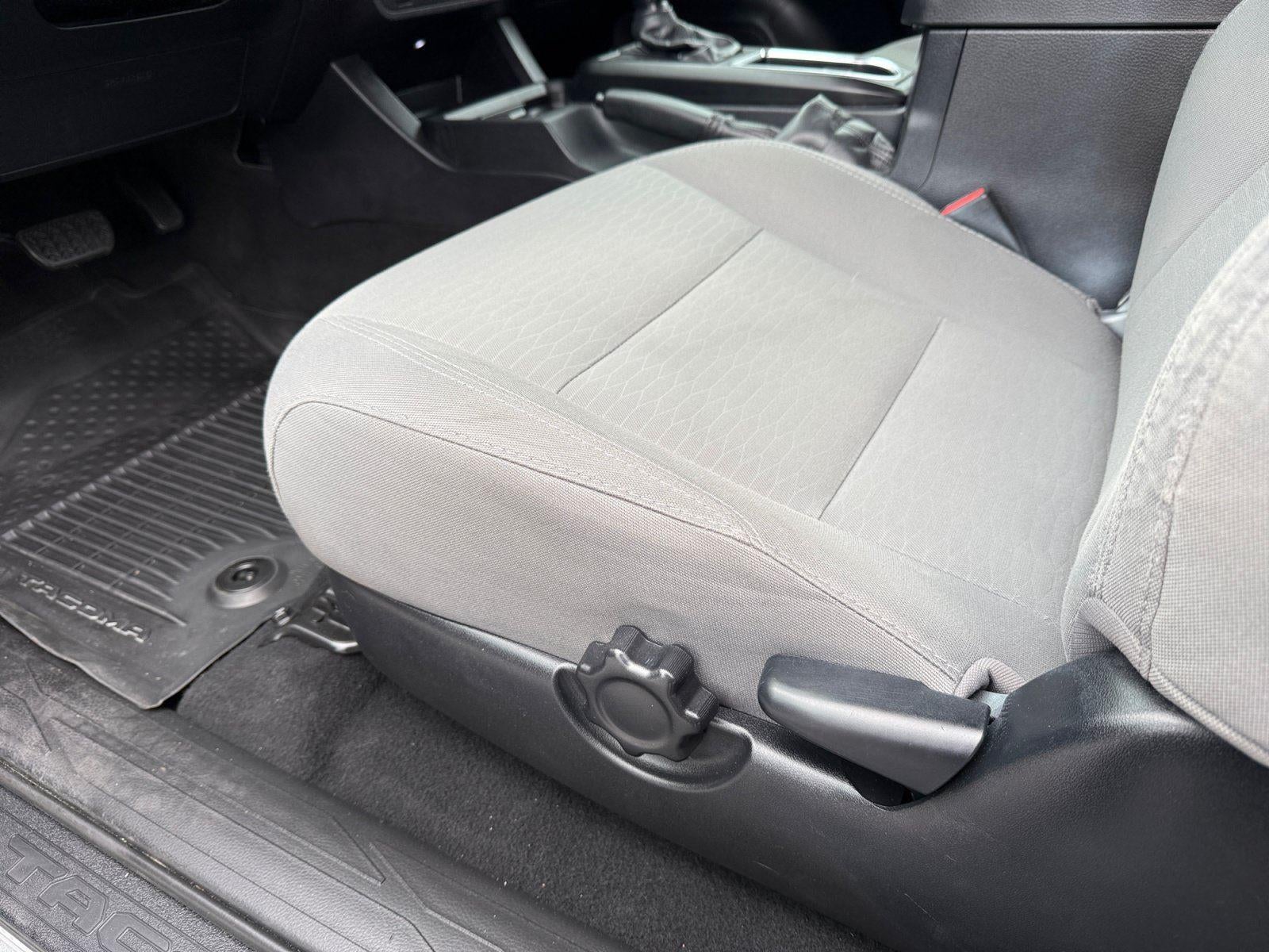 2018 Toyota Tacoma SR
