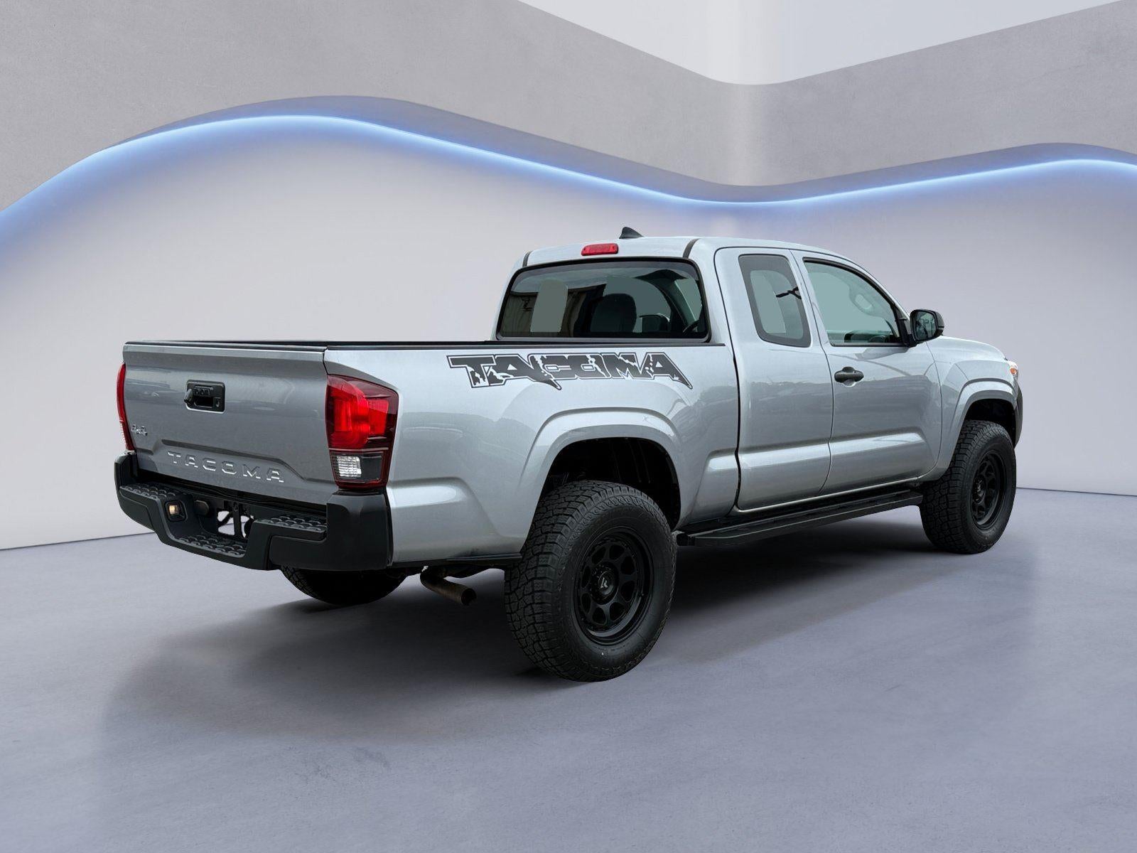 2018 Toyota Tacoma SR
