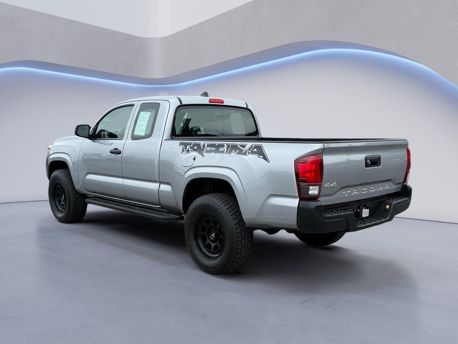 2018 Toyota Tacoma SR