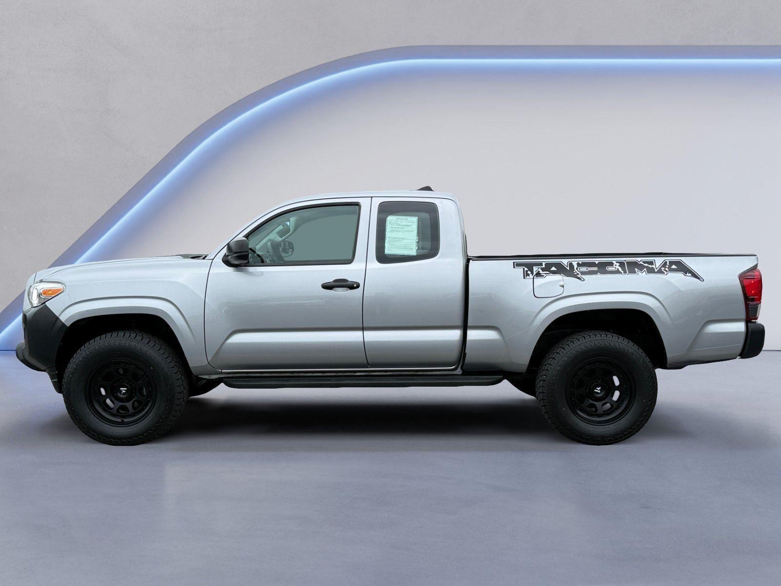 2018 Toyota Tacoma SR