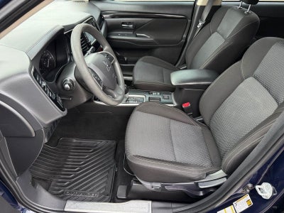 2020 Mitsubishi Outlander ES