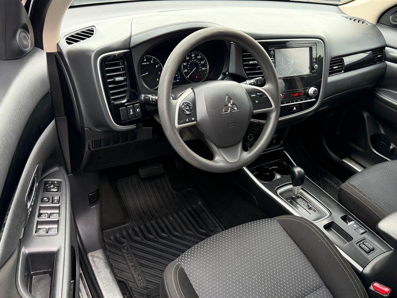 2020 Mitsubishi Outlander ES