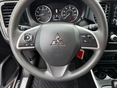 2020 Mitsubishi Outlander ES