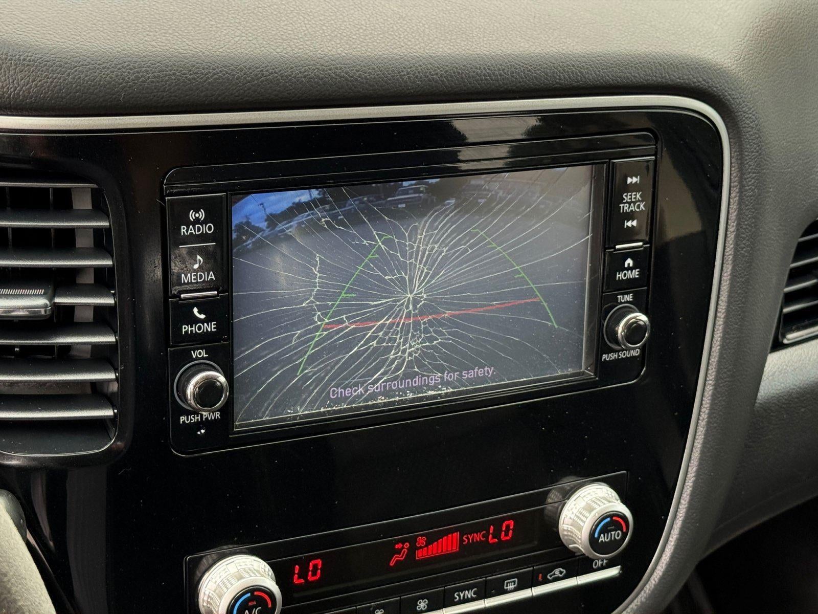 2020 Mitsubishi Outlander ES
