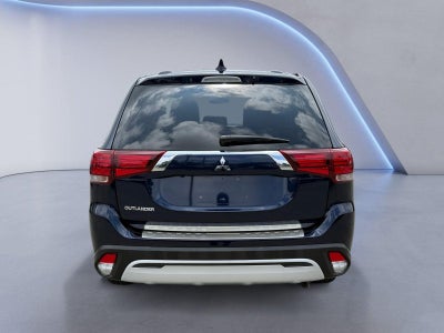 2020 Mitsubishi Outlander ES