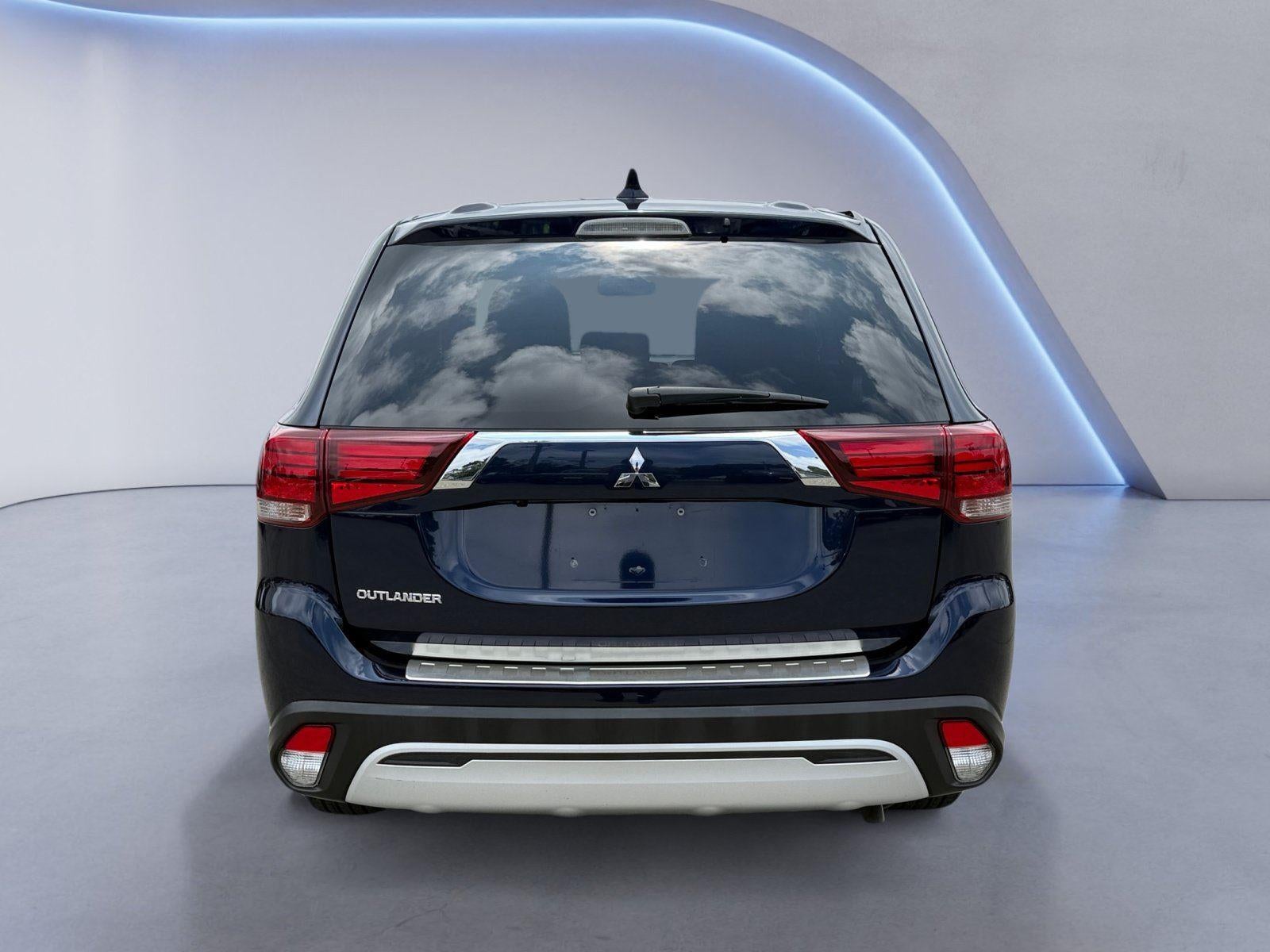 2020 Mitsubishi Outlander ES