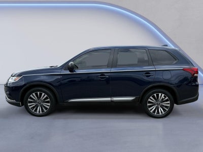 2020 Mitsubishi Outlander ES