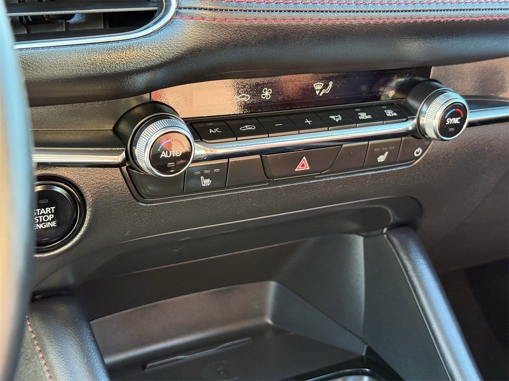 2025 Mazda Mazda3 2.5 S Carbon Edition