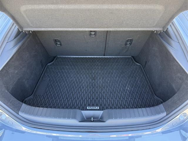 2025 Mazda Mazda3 2.5 S Carbon Edition