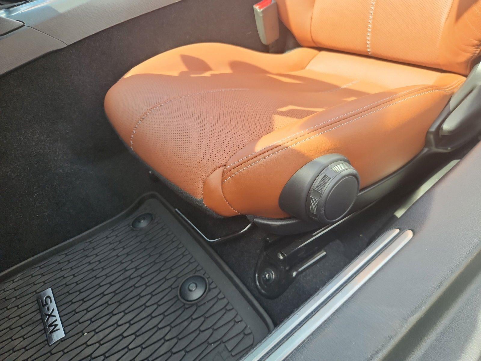 2023 Mazda Mazda MX-5 Miata RF Grand Touring