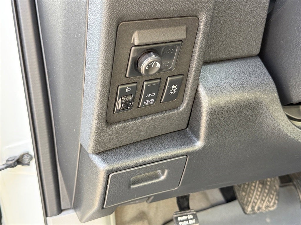 2011 Nissan Rogue SV