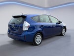 2013 Toyota Prius v Base