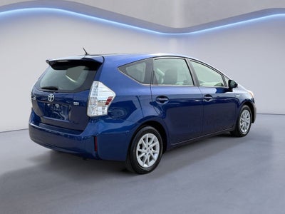 2013 Toyota Prius v Base