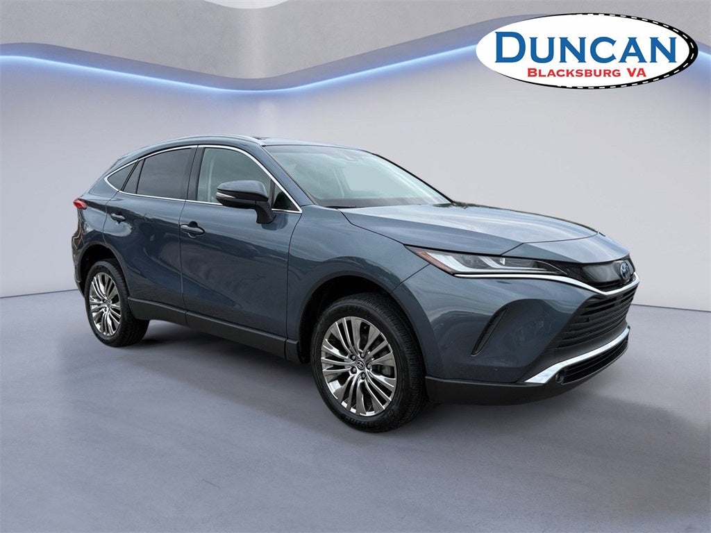 2023 Toyota Venza XLE