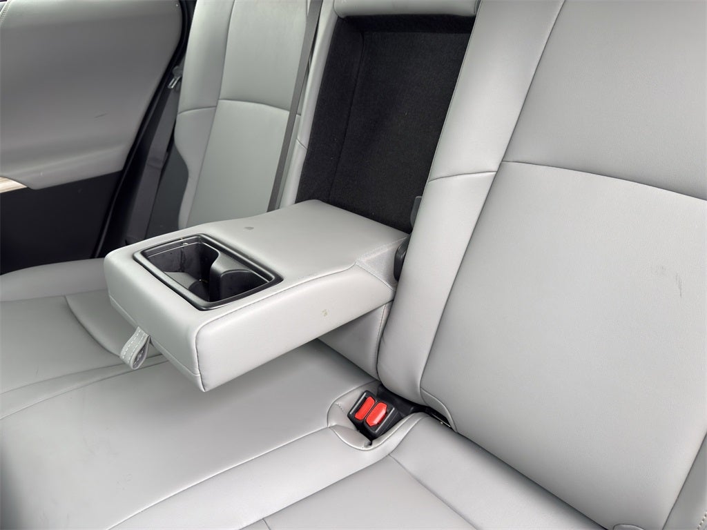 2023 Toyota Venza XLE