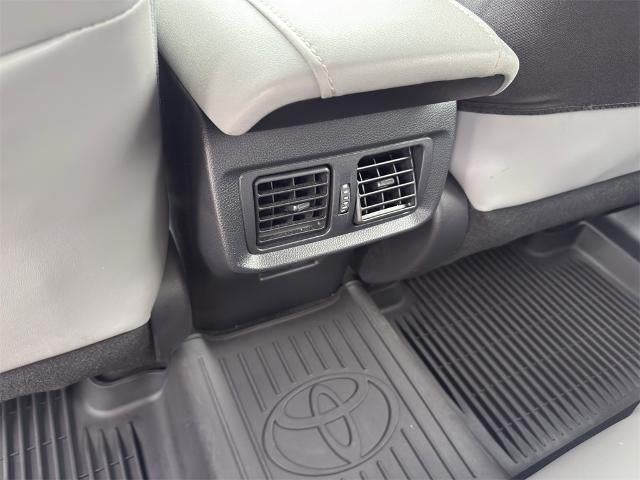 2023 Toyota Venza XLE