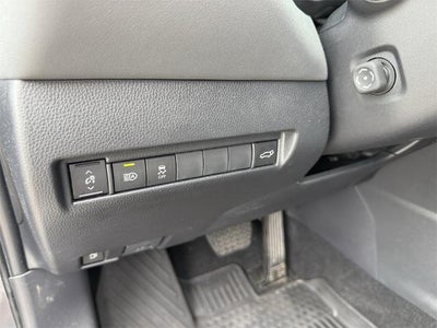 2023 Toyota Venza XLE