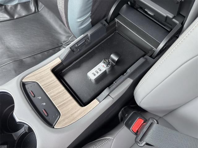 2023 Toyota Venza XLE