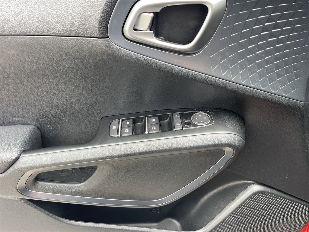 2023 Kia Soul REAR ENTER HANDICAP LIFT