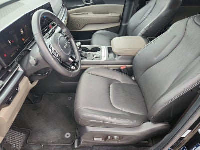 2025 Kia Carnival LXS