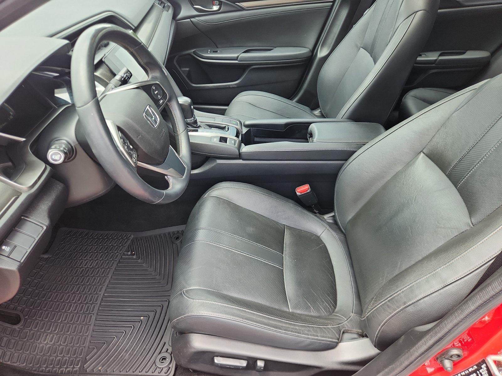 2017 Honda Civic Hatchback EX-L Navi