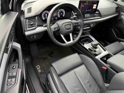 2024 Audi Q5 45 S line Premium quattro