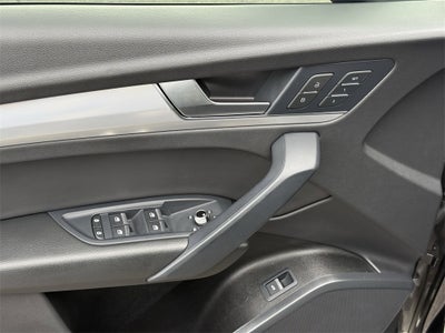 2024 Audi Q5 45 S line Premium quattro