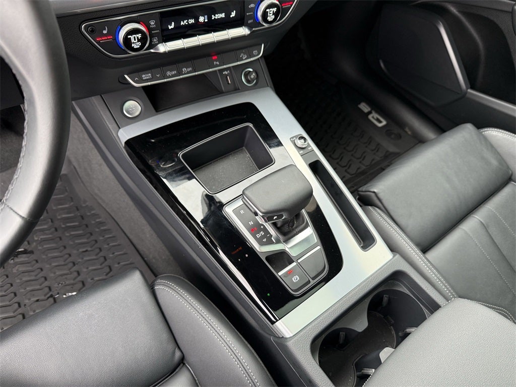 2024 Audi Q5 45 S line Premium quattro
