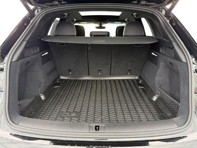 2024 Audi Q5 45 S line Premium quattro