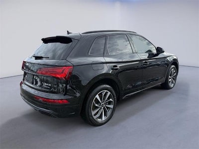 2024 Audi Q5 45 S line Premium quattro