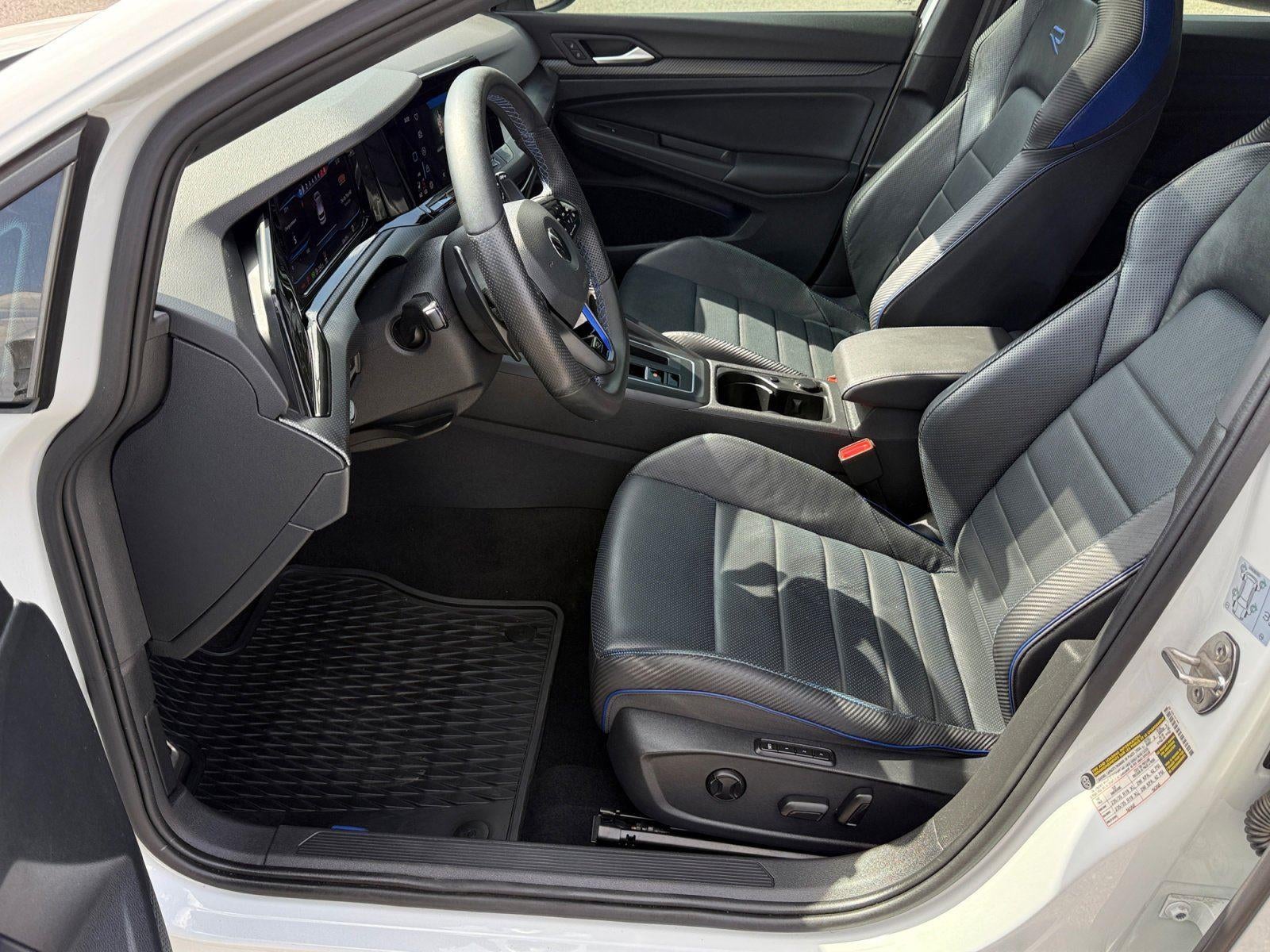 2022 Volkswagen Golf R Base