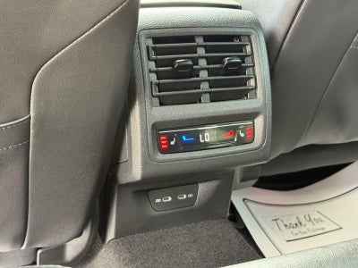 2022 Volkswagen Golf R Base