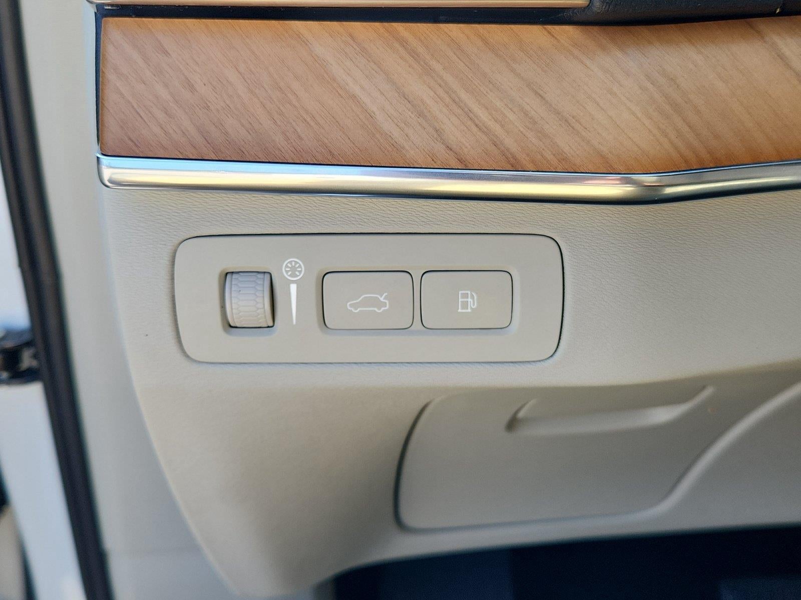 2022 Volvo Xc90 Recharge Plug-In Hybrid Inscription Expression