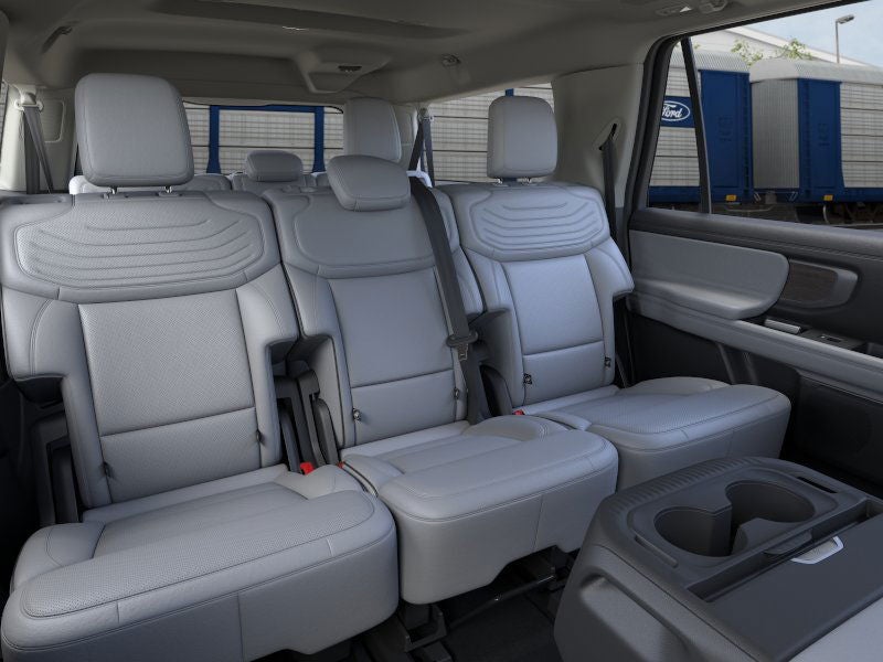 2026 Ford Expedition MAX Platinum®